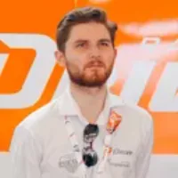 Rory Mitchell (@rorymitchellf1.bsky.social) Hadjar has been disqualified from #MiamiGP qualifying for a technical infringement relating to his floor. He will be required to start from the back of the grid or pit lane. #F1
