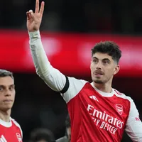 Arsenal close in on Premier League title with win over Burnley