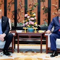 Trump warns Taiwan against declaring independence after China talks