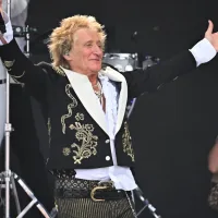 Where to Watch ‘Forever Young: A Grammy Salute to Rod Stewart’ Online