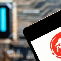 Pizza Hut franchisee says delivery drivers gamed its new AI system