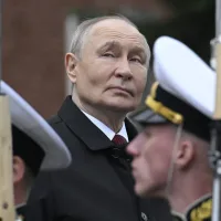 Former top Russian official admits the country is over Putin and can 'imagine a future without him' — even elites bail as Kremlin seizes their assets  | Fortune