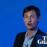 ‘Research here is world class’: son of Steve Jobs looks to invest in UK cancer care